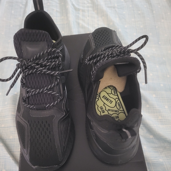 Adidas ZX Boost Pharell - Picture 4 of 16